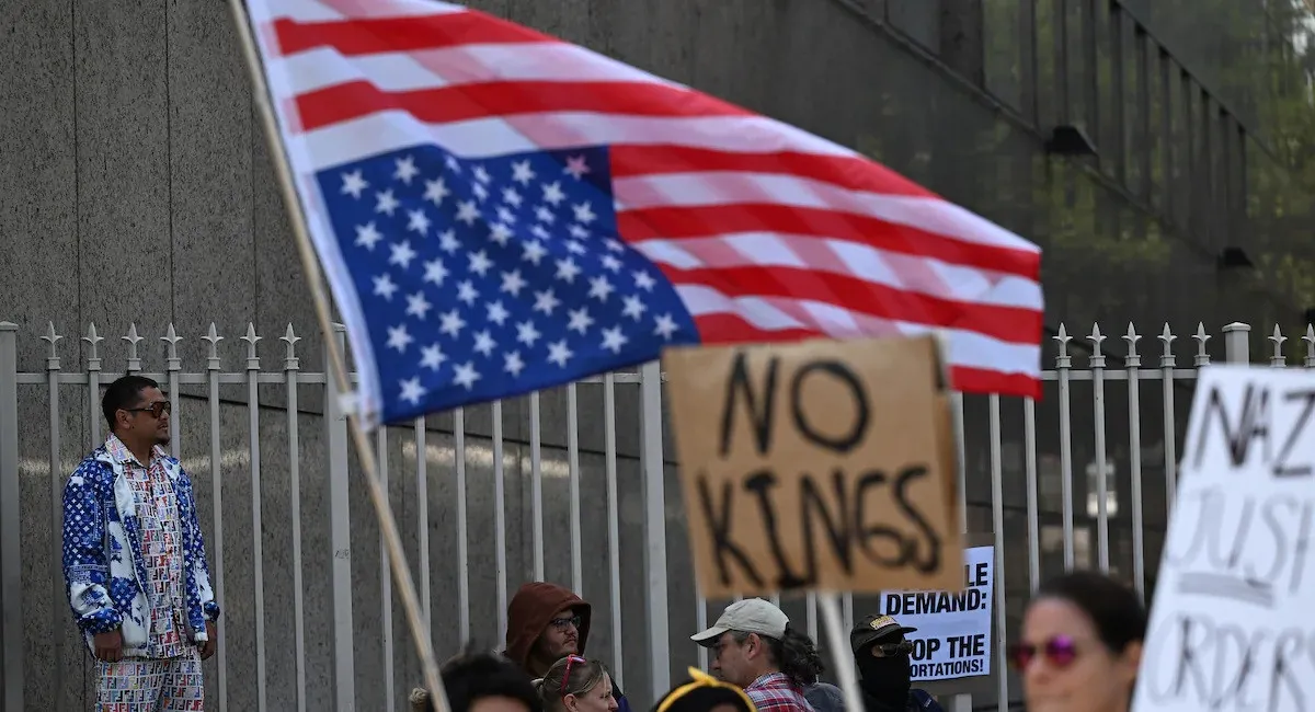 У США планують масштабну акцію протесту проти Дональда Трампа у день його народження - today.ua