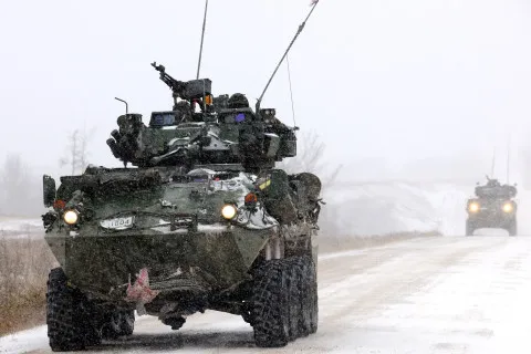 Канада передасть Україні велику партію бронетехніки
