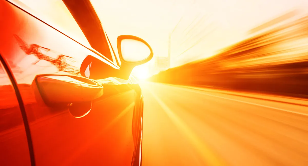 Водіям розповіли, що не можна влітку залишати у салоні автомобіля - today.ua