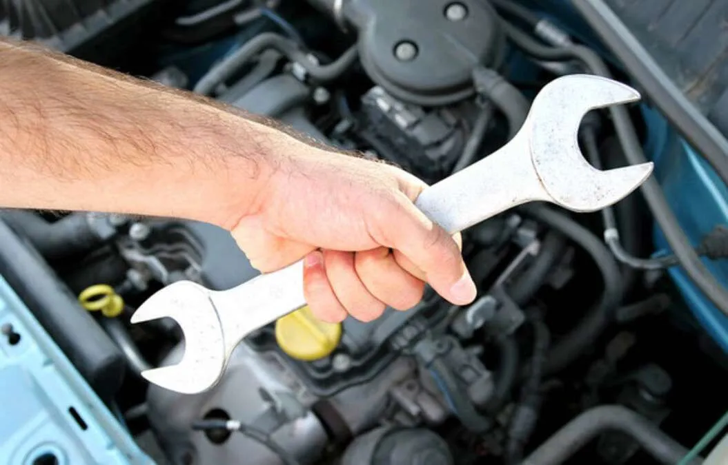 Украинским водителям ограничили места для ремонта автомобилей Украинским водителям ограничили места для ремонта автомобилей - today.ua