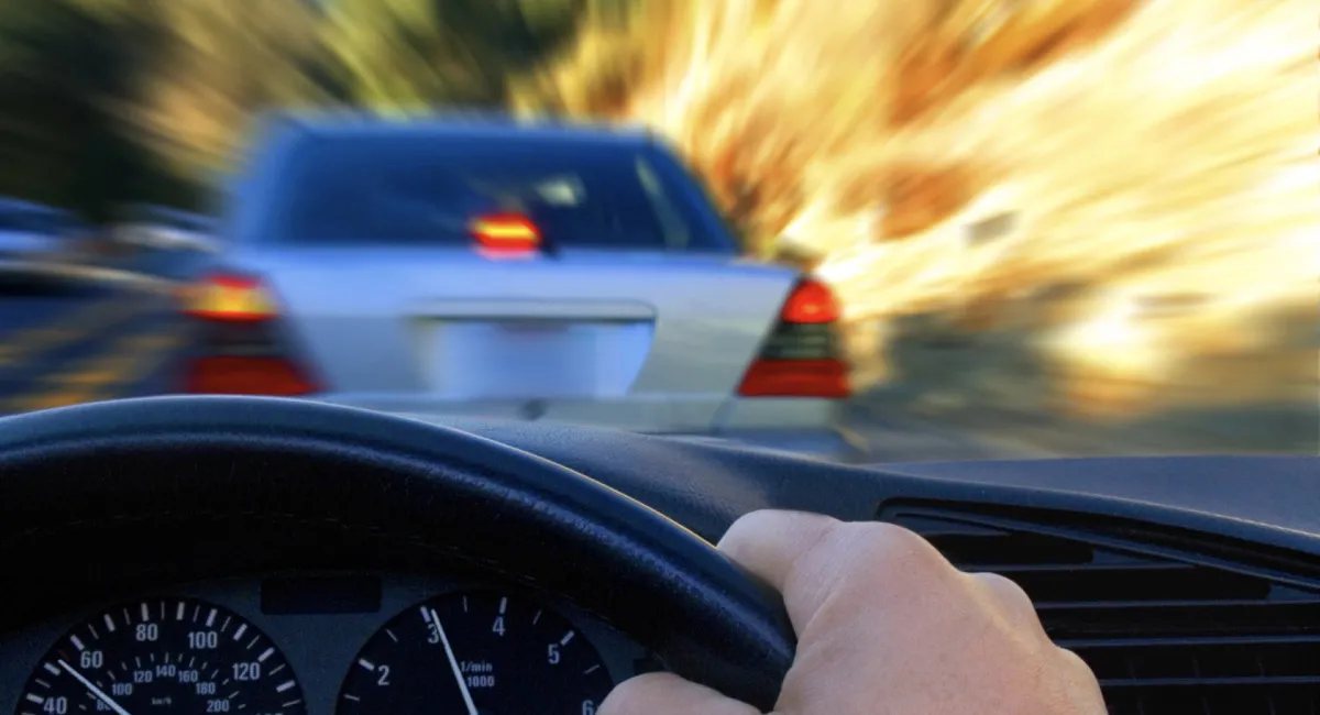 Что может сломаться в любом автомобиле из-за жары - today.ua