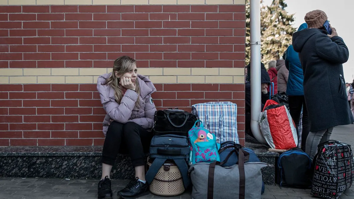 Кабмин расширил программу поддержки ВПЛ: какая помощь и услуги будут доступны переселенцам Кабмин расширил программу поддержки ВПЛ: какая помощь и услуги будут доступны переселенцам - today.ua