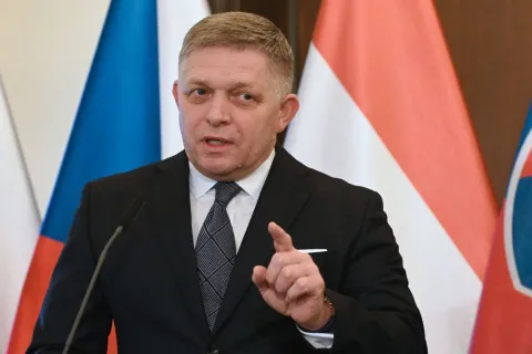 «ЕС тратит больше усилий на войну, чем на мир в Украине»: Фицо обрушился на Евросоюз с обвинениями