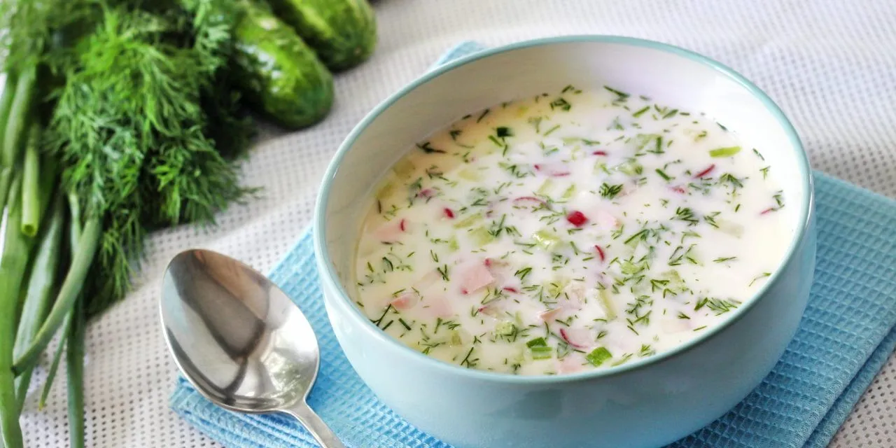 Секрет вкусной окрошки на кефире, который мало кто знает: как приготовить идеальный обед Секрет вкусной окрошки на кефире, который мало кто знает: как приготовить идеальный обед - today.ua