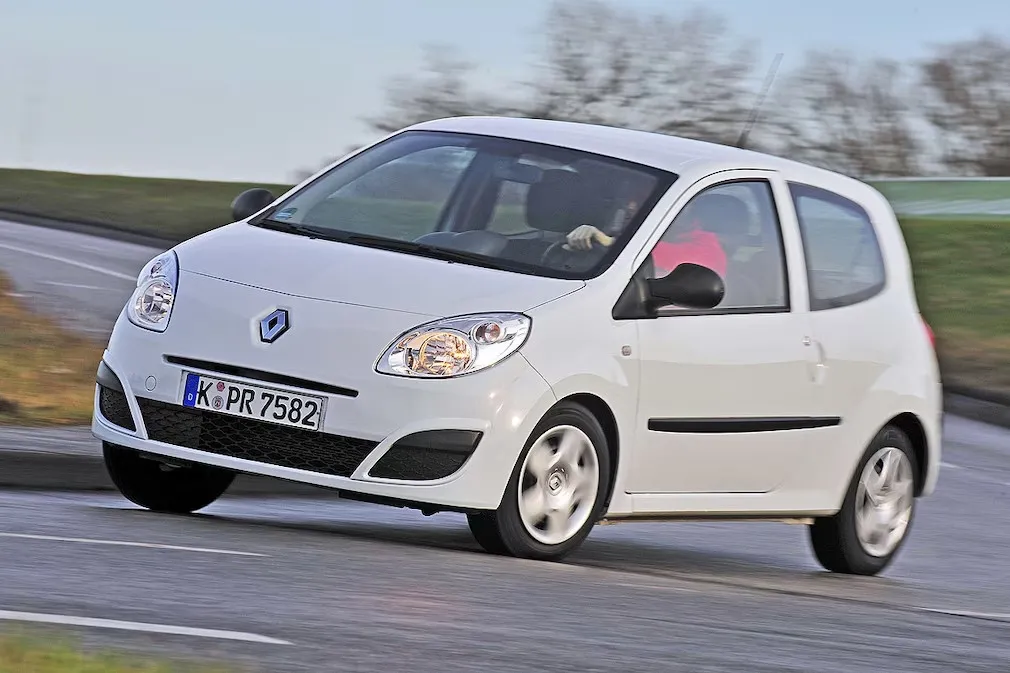 Експерти назвали вживані автомобілі Renault, які краще не купувати - today.ua