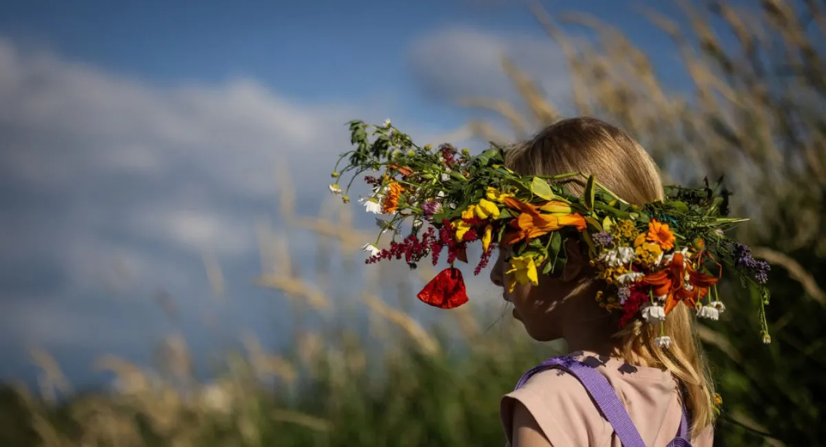 Сегодня — самый длинный день в году: как загадать желание на праздник летнего солнцестояния, чтобы оно сбылось - today.ua