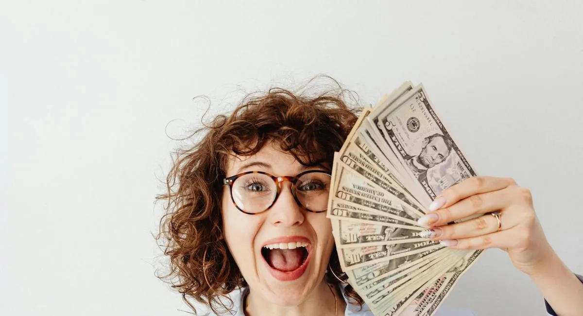 В Украине выросли зарплаты: названы самые популярные вакансии - today.ua