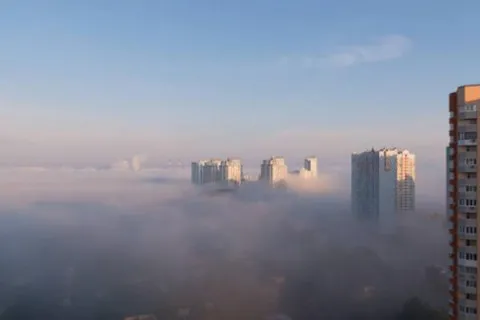 В Киеве после российских обстрелов фиксируют токсичный воздух: специалисты не знают, что содержат в себе вражеские боеприпасы