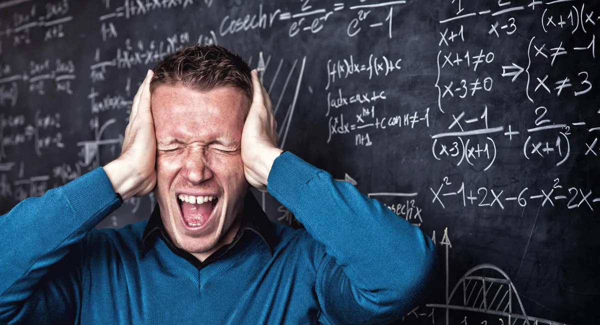 Украинским школьникам и их родителям готовят наказание: за что придется нести ответственность - today.ua