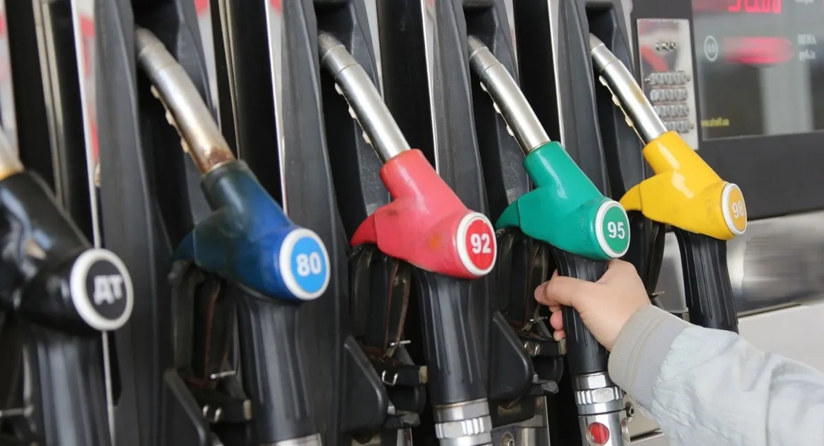 В Украине резко подорожал бензин: когда цена может вырасти до 72 гривен за литр - today.ua