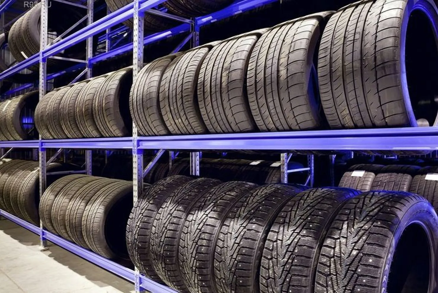 Яка одна помилка при паркуванні автомобіля значно знижує ресурс шин - today.ua