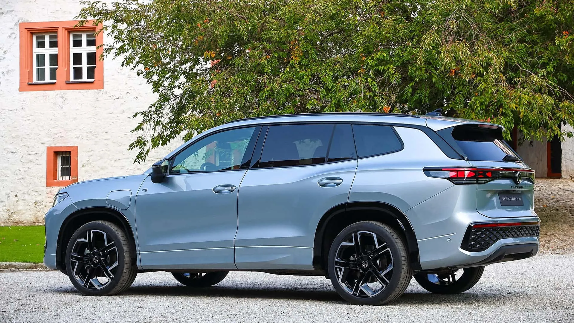 В Україні стартували продажі нового кросовера Volkswagen - today.ua