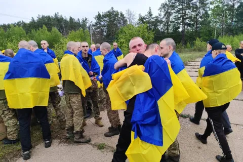 Российские оккупанты массово пытают пленных украинцев, - ГУР