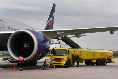Украинские дроны заставили Кремль пойти на беспрецедентный шаг: Россия остановила экспорт авиатоплива