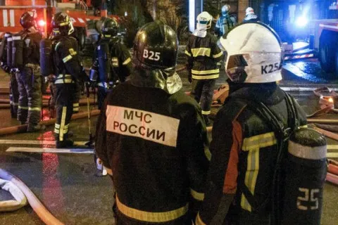 Взорвался и детонирует: в российской Туле вспыхнул пожар на заводе боеприпасов, есть первые жертвы (видео)