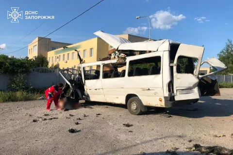 Россия нанесла удар по Запорожью: в городе частичный блэкаут, есть погибший