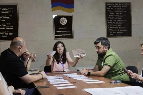 Подсчитаны почти все голоса: стало известно, кто побеждает на парламентских выборах в Армении