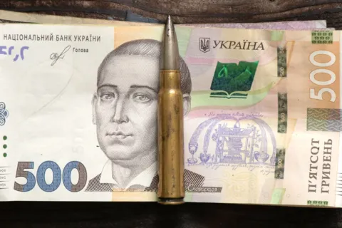 Рада увеличила расходы на оборону: куда пойдут 1,56 трлн грн