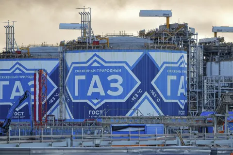 Почти весь российский газ из "Ямал СПГ" идет в ЕС: как Европа продолжает финансировать военную машину Кремля