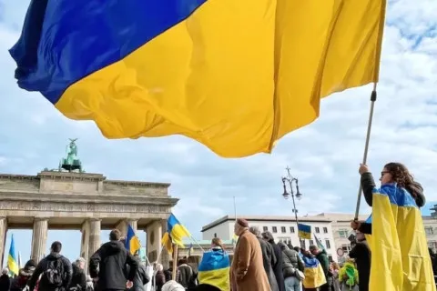 Українцям, які проживають у Німеччині, вже з наступного року дозволять подавати документи на громадянство ФРН