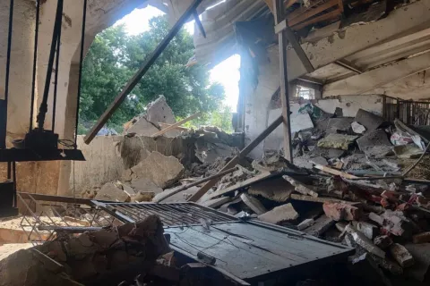 Российский беспилотник атаковал детскую конную школу - погибли лошади