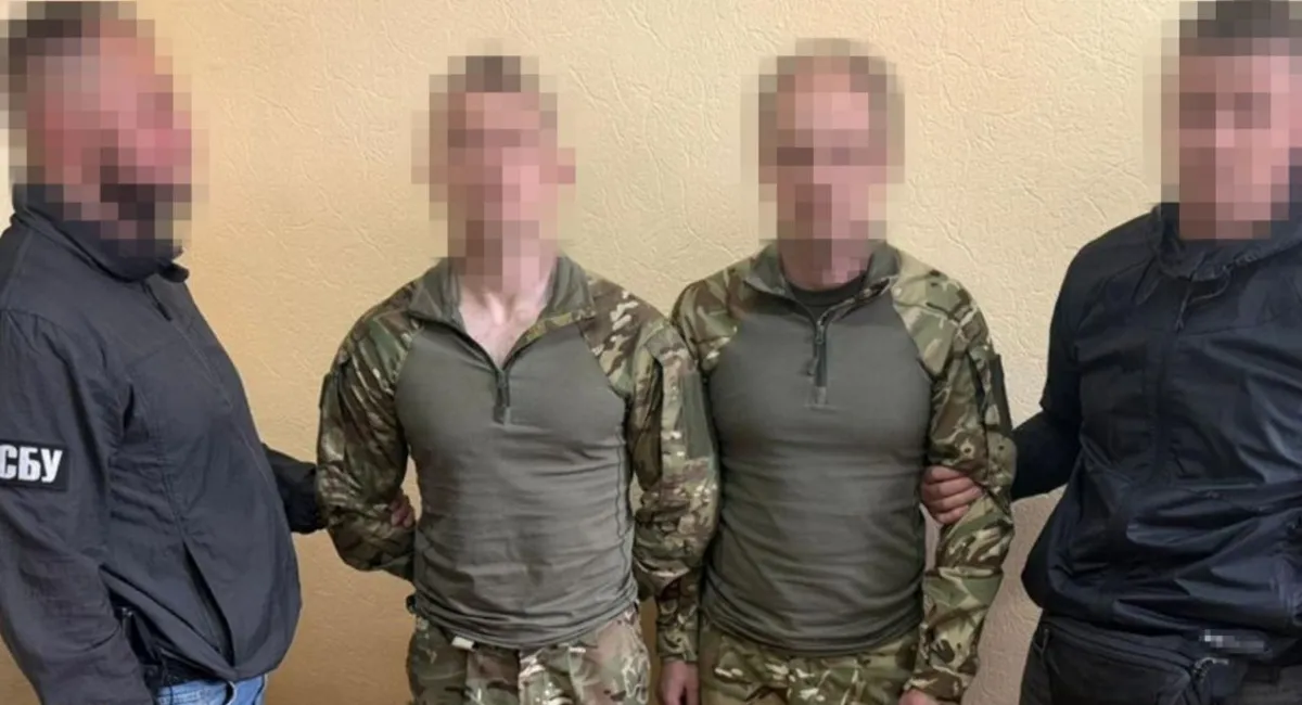 Планировали теракт и побег в Россию на надувной лодке: СБУ разоблачила двух агентов ФСБ в Киеве - today.ua