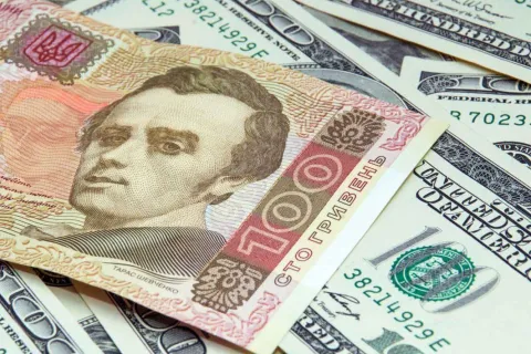 Доллар в Украине может изменить курс к концу недели: чего ждать в банках и обменниках