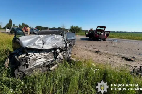 Страшное ДТП в Киевской области: пятеро погибших и двое пострадавших