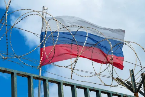 Російський бізнес "пакує валізи": еліти думають, як вивести гроші з Росії