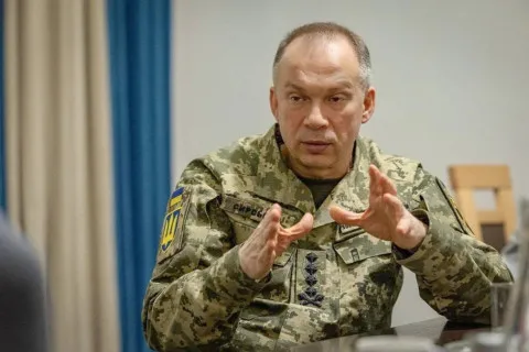 Кремль підняв ставки за підписання контракту до 60 тисяч доларів, однак охочих воювати стає дедалі менше, - Сирський