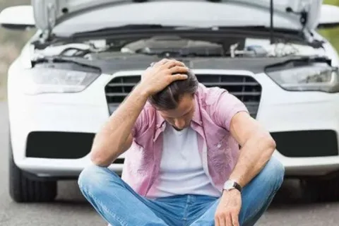 З 1 травня у власників бензинових автомобілів в Україні будуть великі проблеми