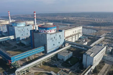 Украинские АЭС снизили мощность на фоне массовой атаки РФ: где самая сложная ситуация со светом