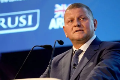 "Время посмотреть в космос": Залужный о главном вызове нацбезопасности