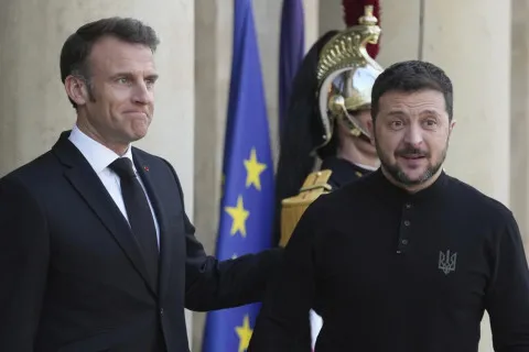 Макрон покидает политику: неожиданное признание президента, которое потрясло Францию