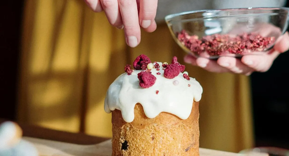 Волога паска без дріжджів: простий рецепт смачного частування на Великдень - today.ua