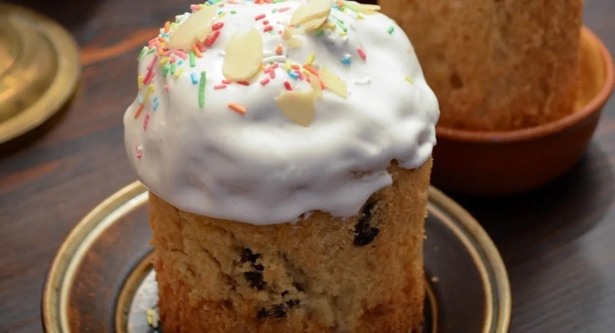 Лінива паска без замішування тіста: простий рецепт смачного святкового частування - today.ua