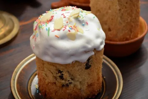 Лінива паска без замішування тіста: простий рецепт смачного святкового частування