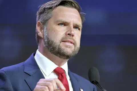 Вэнс сделал новое заявление о мирных переговорах: "Очень большая пропасть"