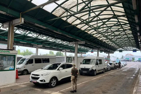 В українців забиратимуть автомобілі за порушення Митного кодексу