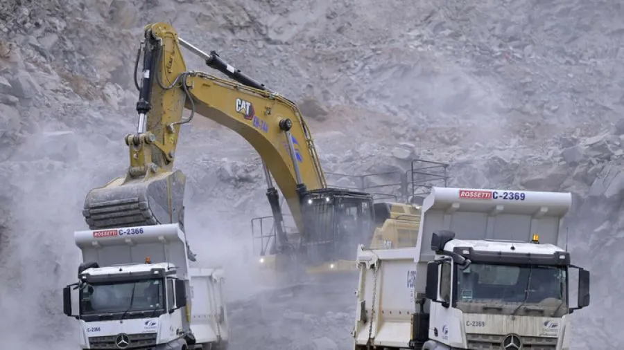 Украина и США могут ждать больше 10 лет, чтобы получить доходы от сделки по минералам, - Reuters - today.ua