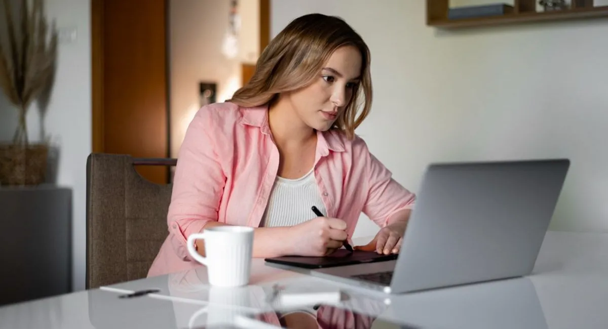 Аномальна ситуація на ринку праці України: виник гострий дефіцит фахівців за зарплату 60-90 тис. грн  - today.ua