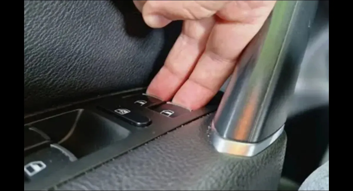 Секретная функция: почему водители зажимают две кнопки стеклоподъемника - today.ua