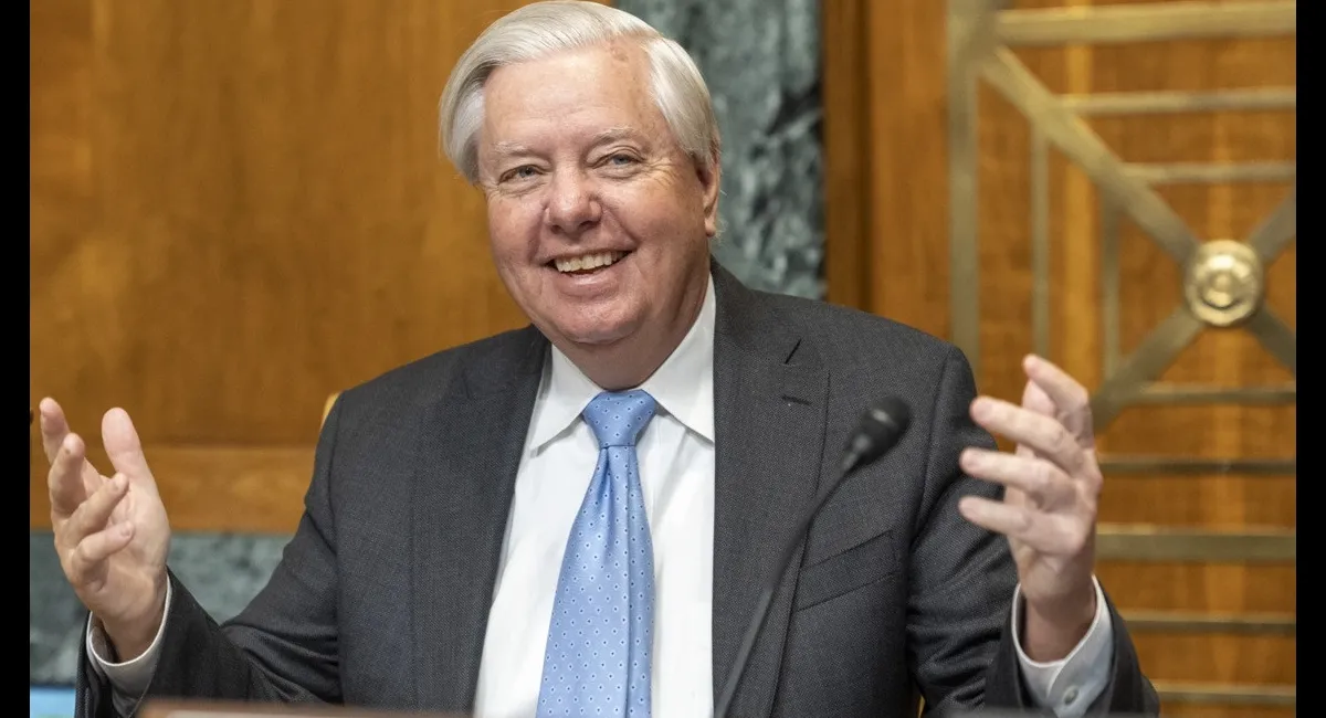 Сенатор Грэм пригрозил России санкциями в случае отказа от 30-дневного перемирия - today.ua