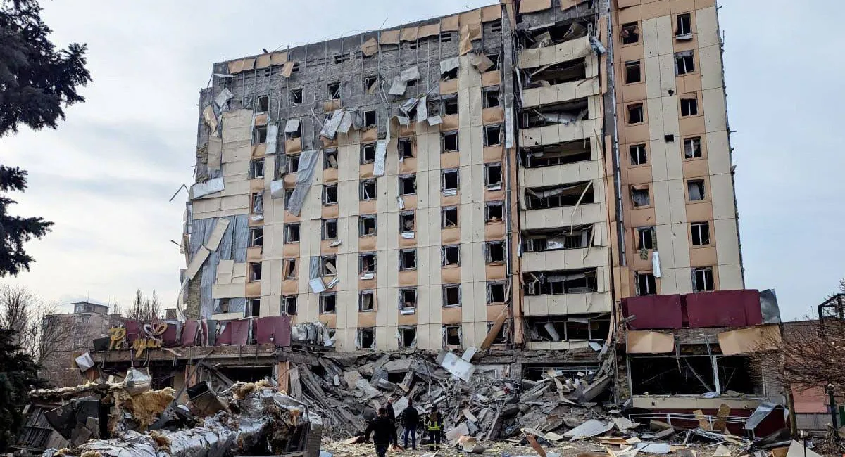 Россияне нанесли ракетный удар по Кривому Рогу: есть погибшая и раненые - today.ua