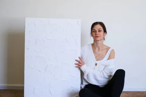 Украинская художница Tetiana Ridosh придумала арт-боксы, которые помогают от ПТСР