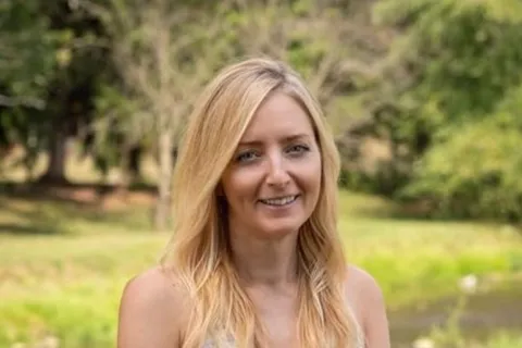 Була мертвою 24 хвилини: реальна історія, яка руйнує міфи про тунель і світло