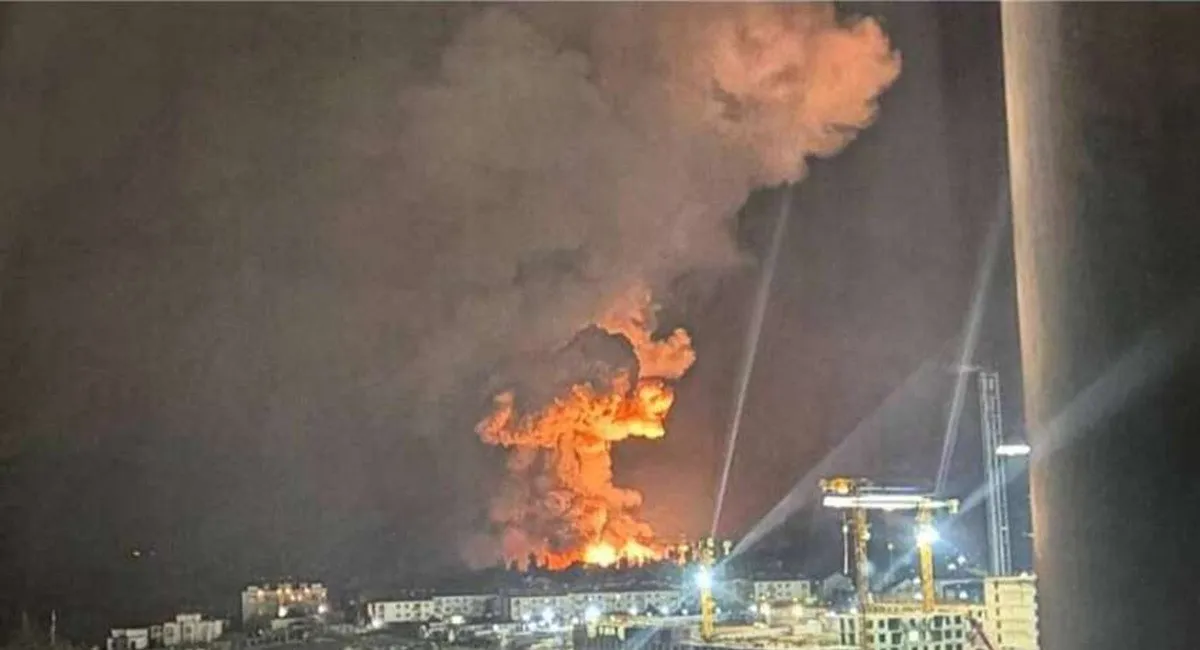 Дрони атакували Новоросійськ: палає нафтоналивний термінал Шесхаріс (відео) - today.ua