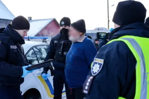 Вбив п’ятьох переселенців, після чого помер у СІЗО: стала відома причина смерті підозрюваного