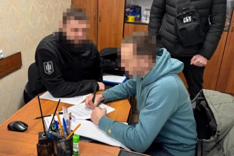 Командир ВСУ присвоил и продал оборудование, которое должны были использовать группы ПВО для защиты от воздушных атак на Киев