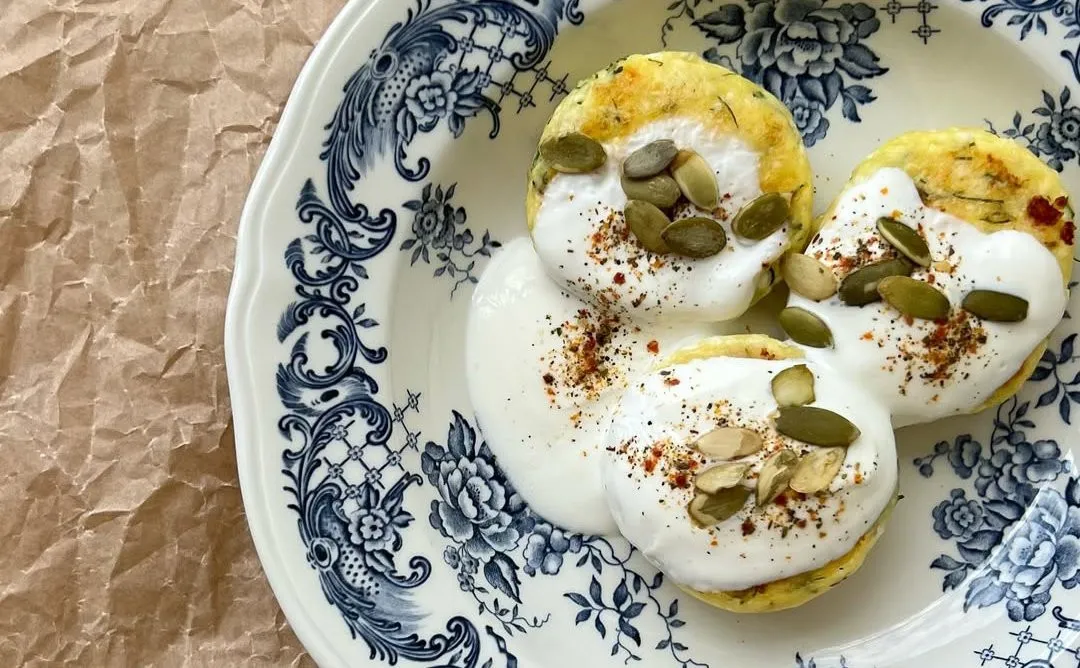 Неожиданный вариант сырников, которые подойдут не только к чаю: простой рецепт - today.ua